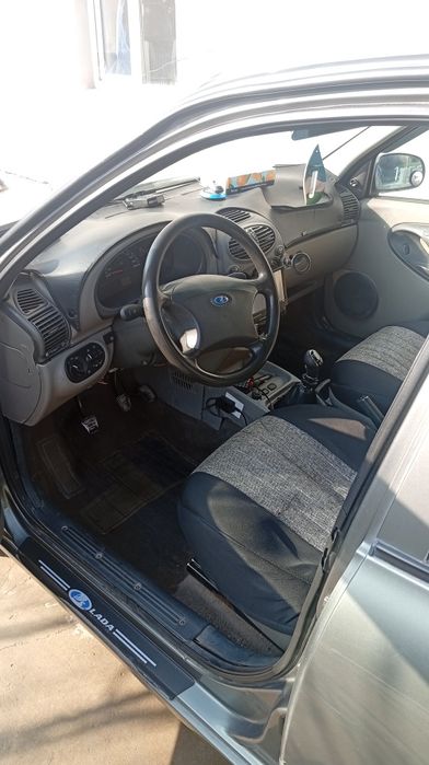 Lada kalina sotiladi prapani bor matorida xadavoyida ishi bor