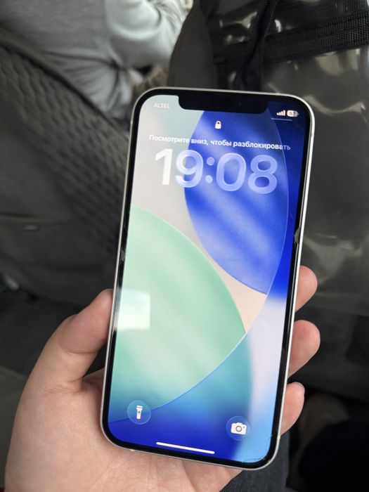 iPhone 12 128гб белый