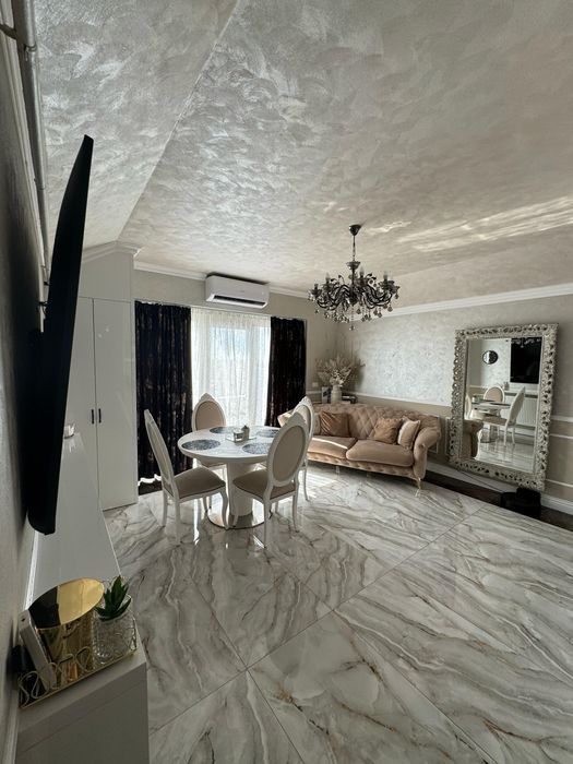 Apartament cu doua camere in centru comunei