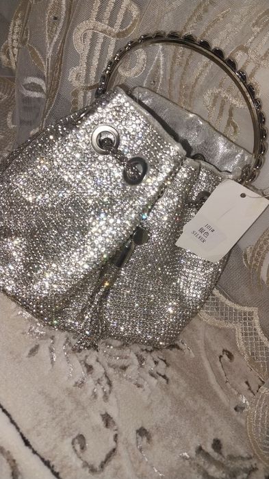 Kelinlar uchun asal sumka