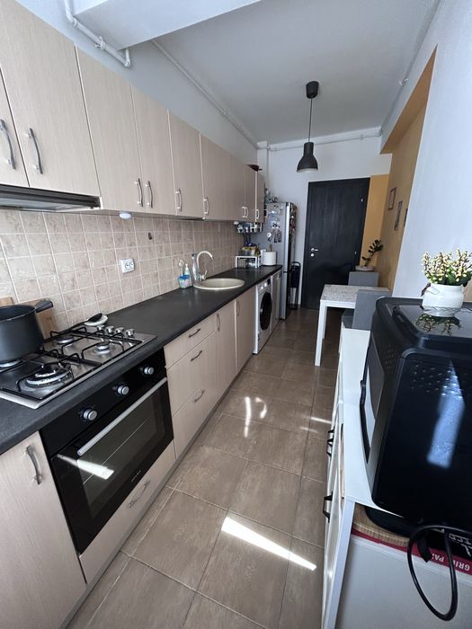 Inchiriez Apartament 2 camere