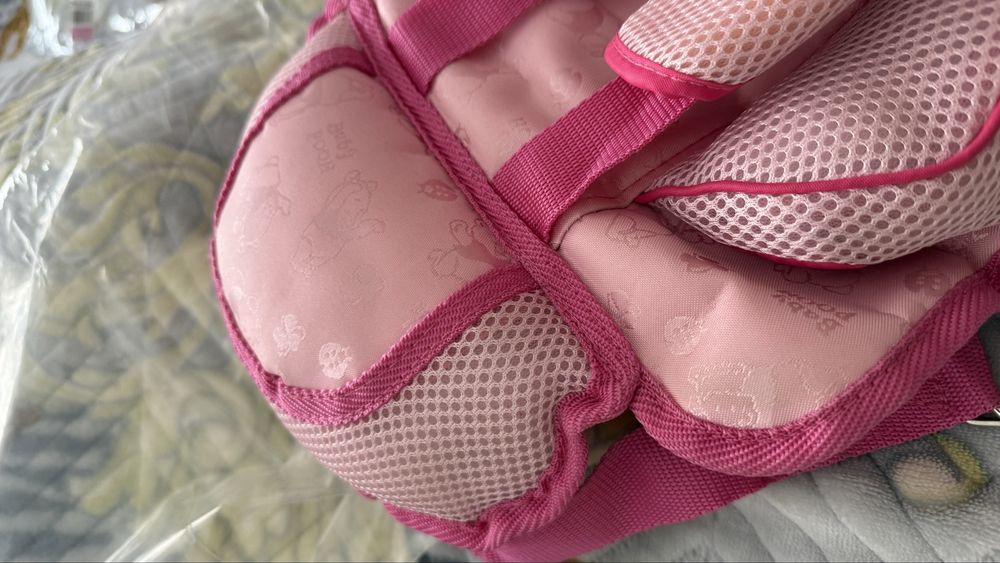 Новое автокресло безкаркасное