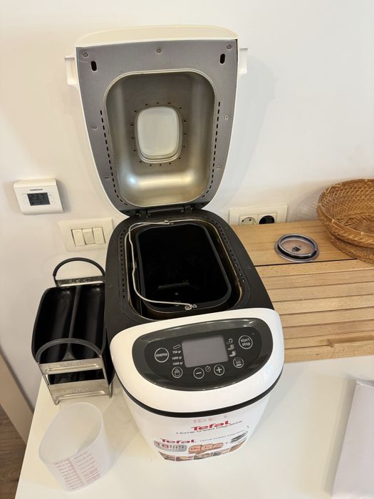 Vand masina de paine TEFAL