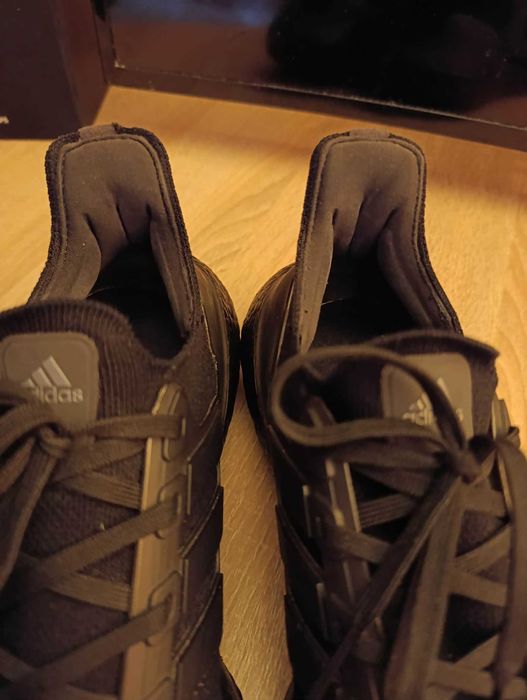 Adidas ultraboost stare excelenta