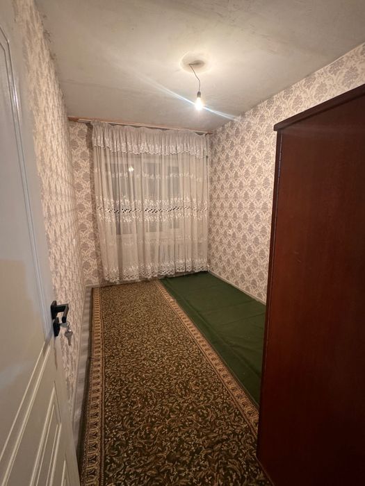 Kvartira  Yunsobod 18 kvartilda qizlarga sheriklikka kvartira bor