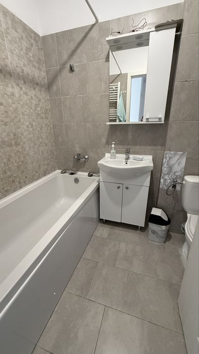 Militari Rezidence garsoniera etaj 1 cu balcon, loc de parcare