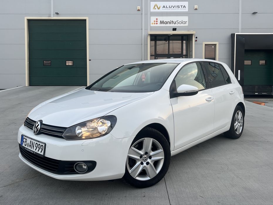 VOLKSWAGEN Golf 2010
