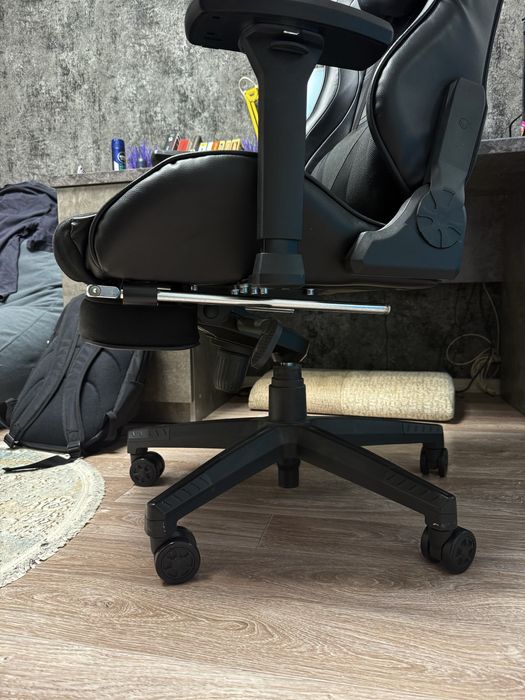 Игровое кресло ARDOR GAMING Force Armor