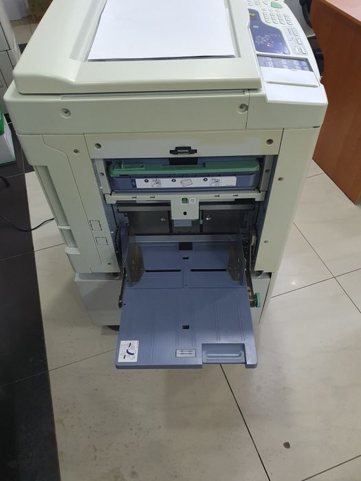 Ризограф,  (riso rz-370)