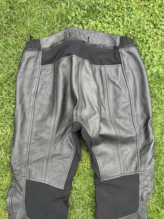 Pantaloni moto piele naturala de dame marca FLM marimea 46 (xl)