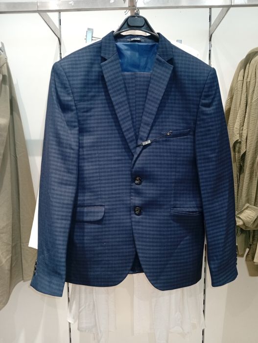 Костюм мужской 50