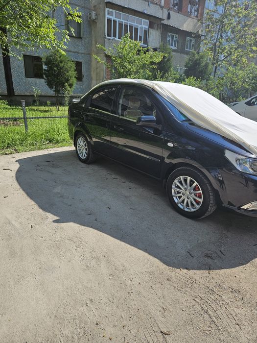 Продаётся Нексия 3 механика