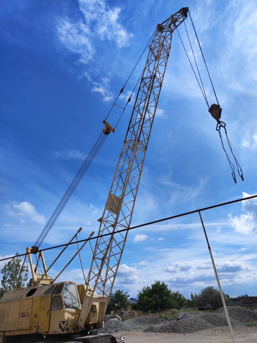 Кран гусеничних РДК 250 -3 (Takaraft германия 1990 г)