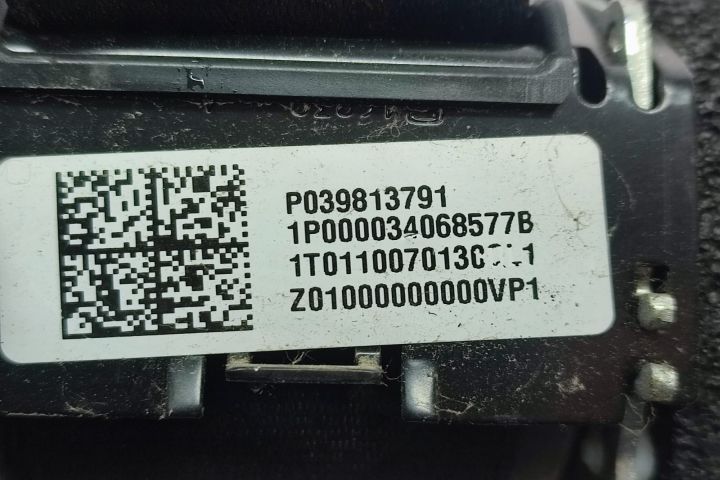 Centura siguranta mijloc spate P039813791 Volvo S60 2  [din 2010 pana  2013] seria