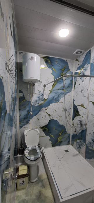 Shakarchilar mahallasida 2 xonali hovli arendaga beriladi!