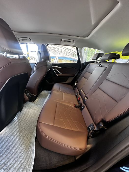 Bmw ix1 25l  2025