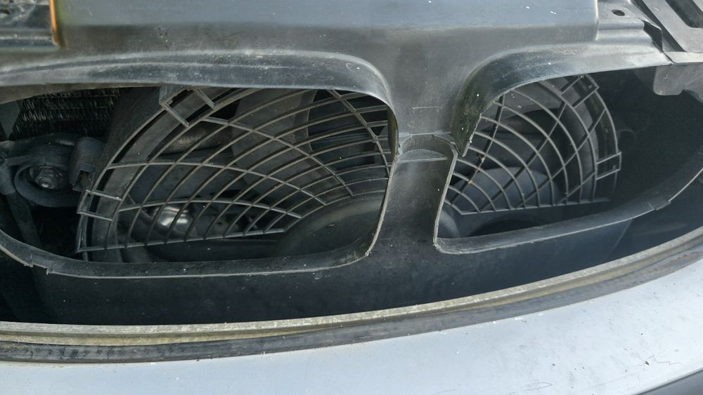 BMW на части цяла кола на части