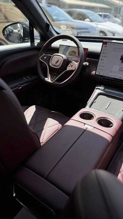 VOYAH TAiSHAN 2026 Max PLUS позиция