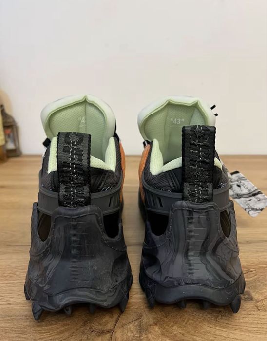Off-white odsy-1000