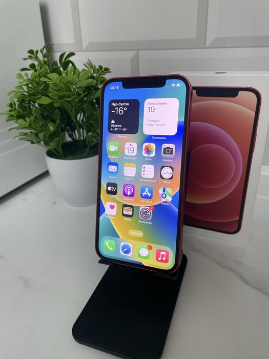 iPhone 12  64. Гб