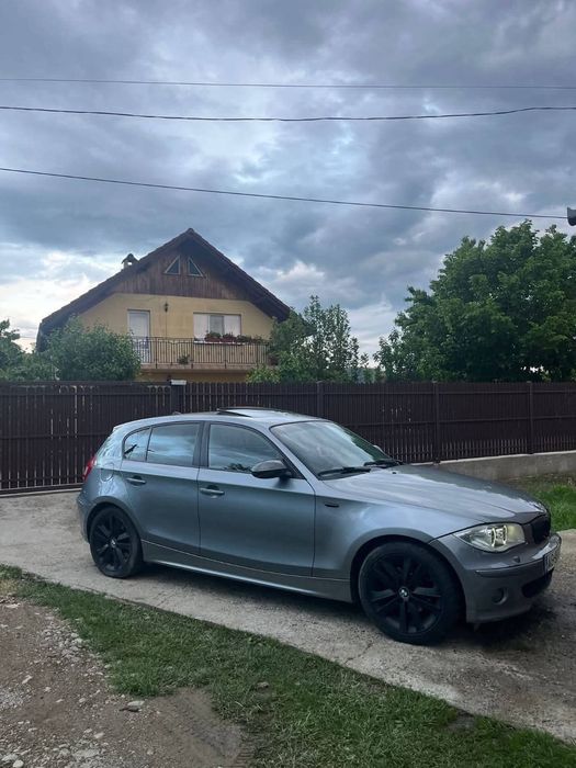 Vând BMW seria 1 automat