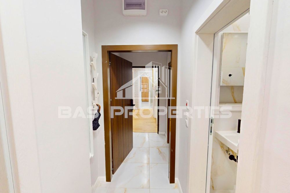 Продава се Многостаен апартамент в София, Център - 111 кв.м за 2642 €/кв.м - Снимка #8