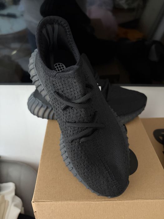 De vanzare yezzy toate marimile calitate dau video dacs este nevoie