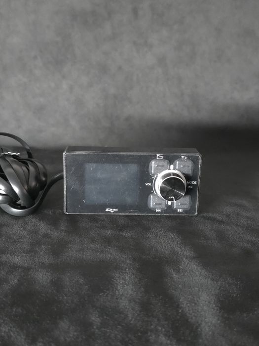 8-канальный процессорный усилитель AB класса VL-680