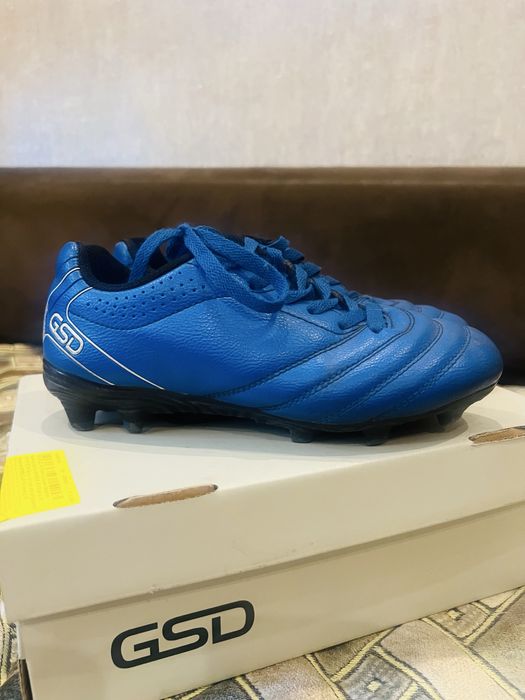 Бутсы, размер 34-35