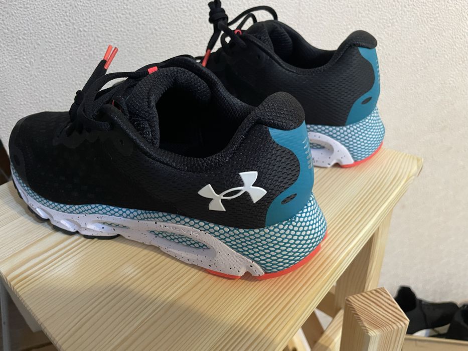 Кроссовки Under Armour 45 р-ра