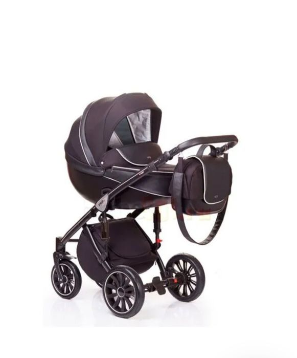 Детская коляска 3 в 1