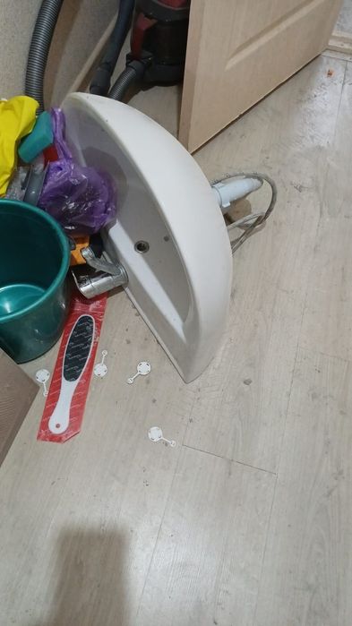 Умывальник срочно