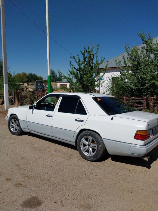 Мерседес W124  сатылады