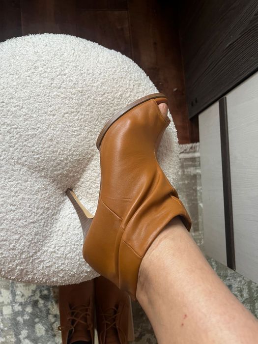 Продам ботинки 40 размер