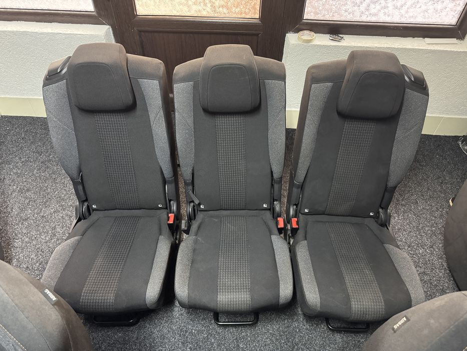 INTERIOR Peugeot 5008 3008 Canapele Fete de usi Banchete Cotiera