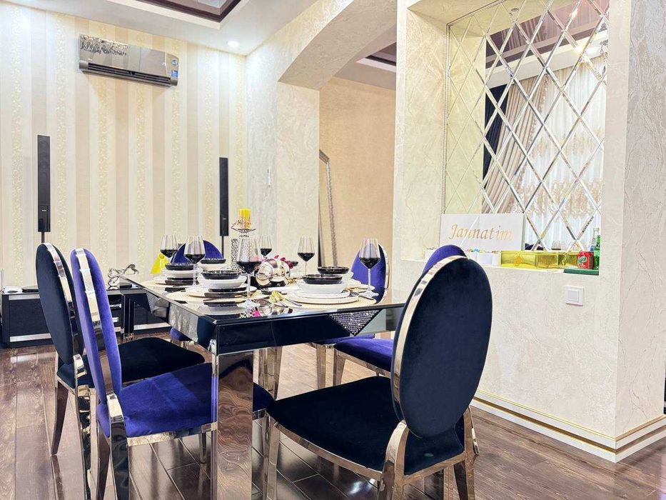 4 комнатная квартира 170м2 + 100м2 мансарда. ЕВРО ремонт Попугайчик