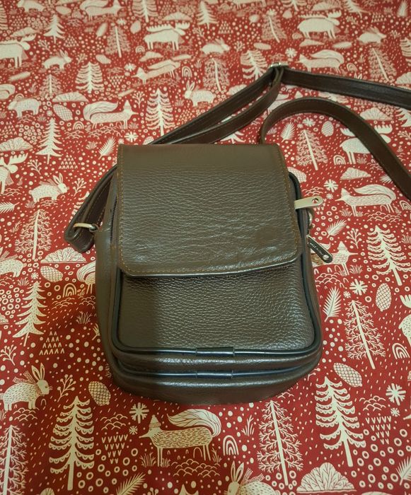 Borseta barbati din piele naturala