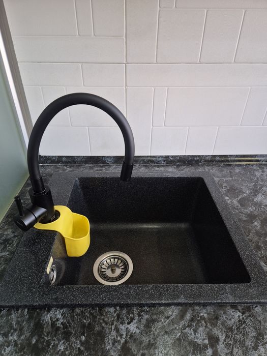 Кухня 240 × 240 × 60