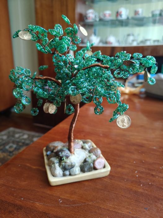 Деревья из бисера