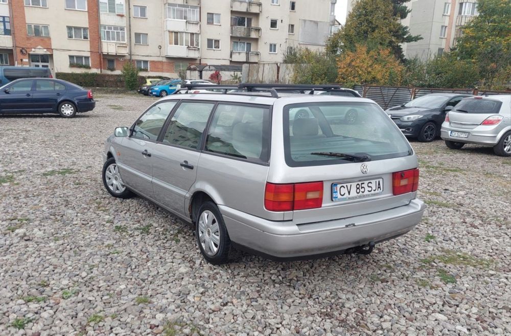 VOLKSWAGEN Passat 1994 — imagine 3