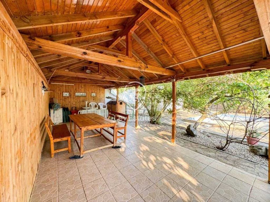 Продава се Къща в Камено - 188 кв.м за 1064 €/кв.м - Снимка #22