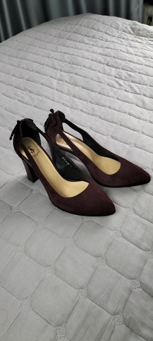 Продам туфли женские