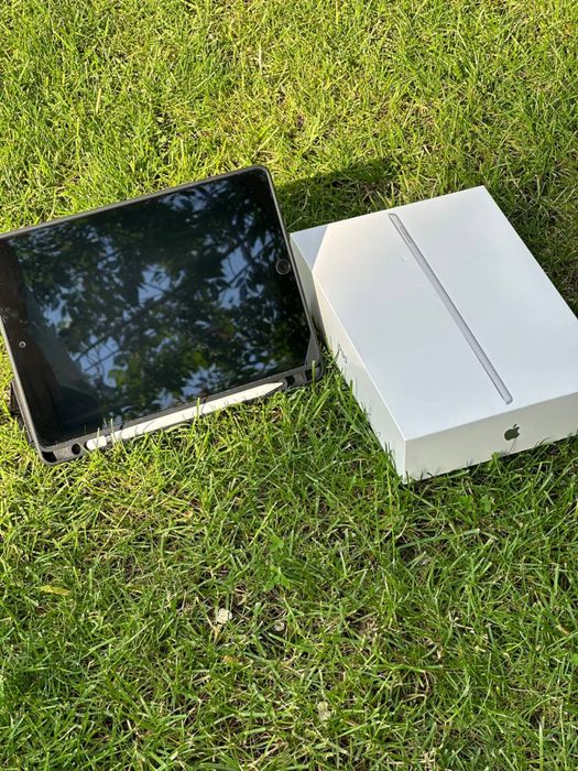 Планшет Ipad 9th 64GB