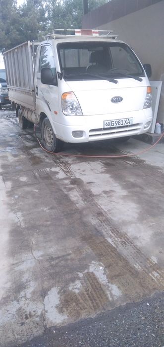 Kia bongo lll 2006 yil