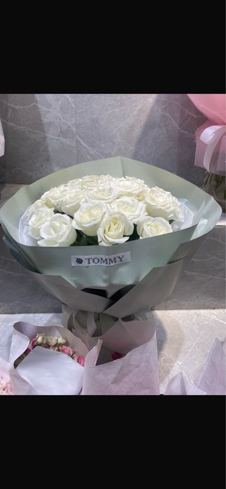 Цветы голландские розы