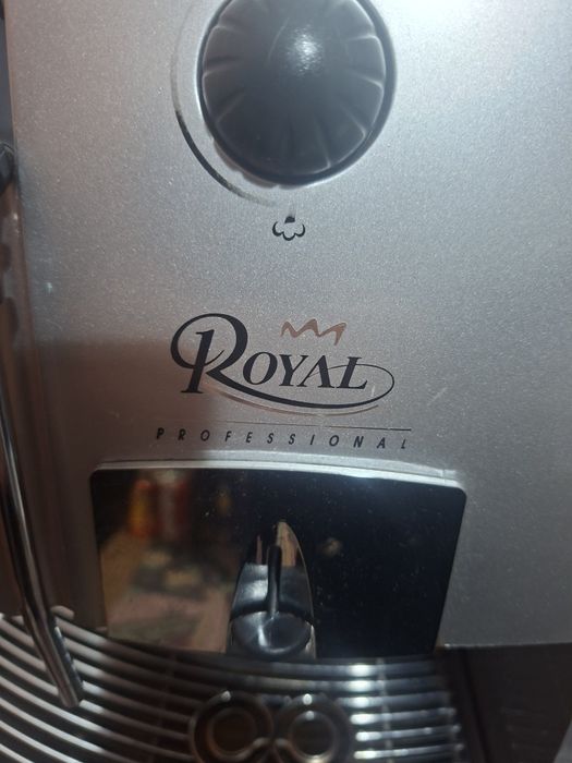 Кафе Машина автомат Saeco royal proffesional