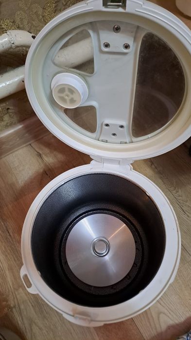 Мультиварка 1-2 мәрте ғана қолданылған 20 000 түсеміз