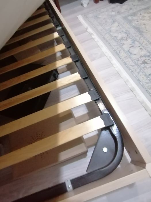 Продам кровать б/у