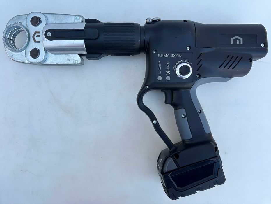 Vetec SPMA 32-18 - Акумулаторна хидравлична преса TH40 10.2025г