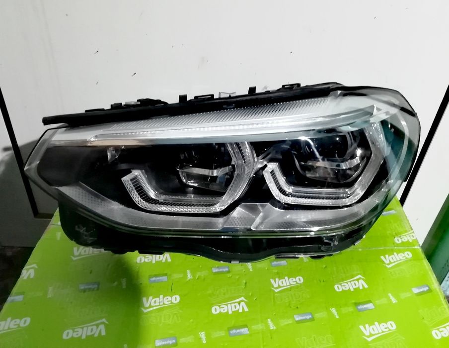 Фар Фарове за BMW X3 X4 G01 G02 / БМВ X3 Х4 Г01 Г02 Adaptive LED.